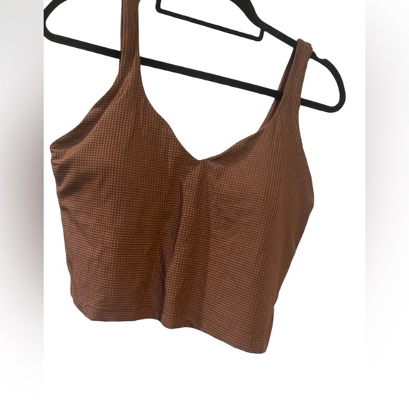 57. NWT Lululemon scoop neck yoga tank Size 12 - Picture 2 of 4